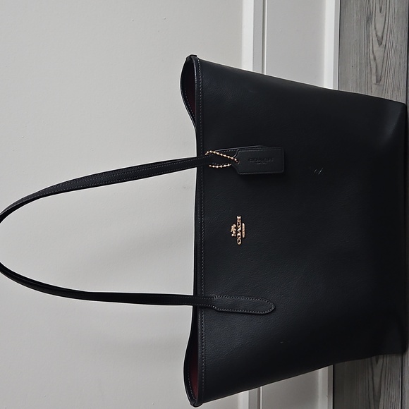 Coach Handbags - COACH City Tote Bag